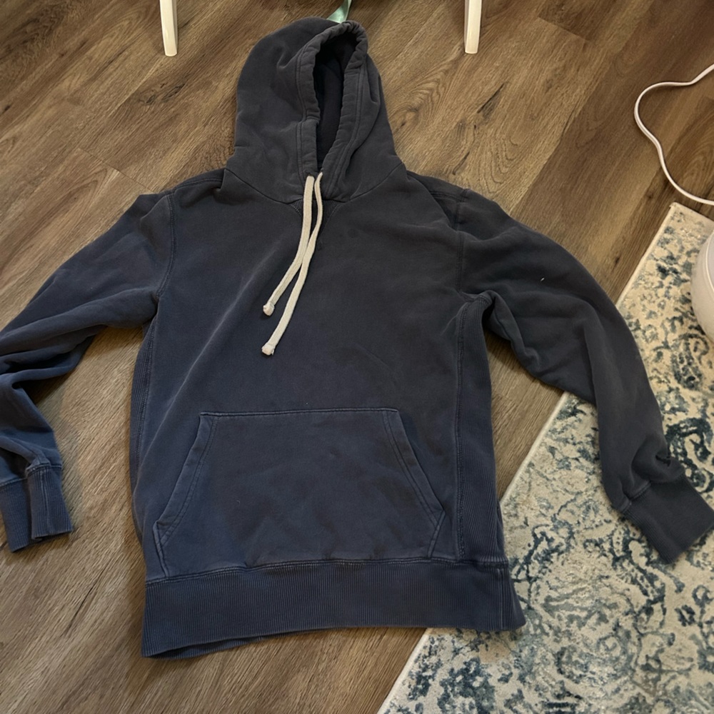american eagle sweatshirt